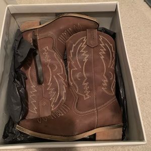 COPY - Girls cowboy boots